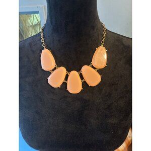 NY Vtg-Style Statement Necklace Gold tone With Peach Teardrops 18.5” Elegant